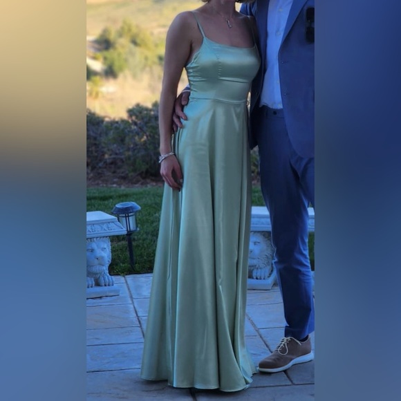 Bridesmaid’s dress size S (3) - Picture 1 of 6